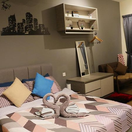 Mlh Premier Suites @ Saville Cheras Ngoại thất bức ảnh